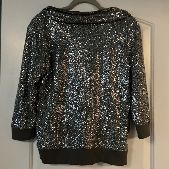 CHICO'S ZENERGY SEQUIN SWEATER SIZE 1 - Picture 4 of 5